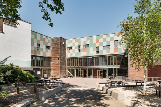 Photograph of the outdoor terrace.